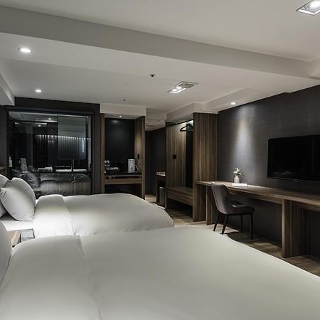 טאיצ'ונג Autumn Willow Hotel מראה חיצוני תמונה