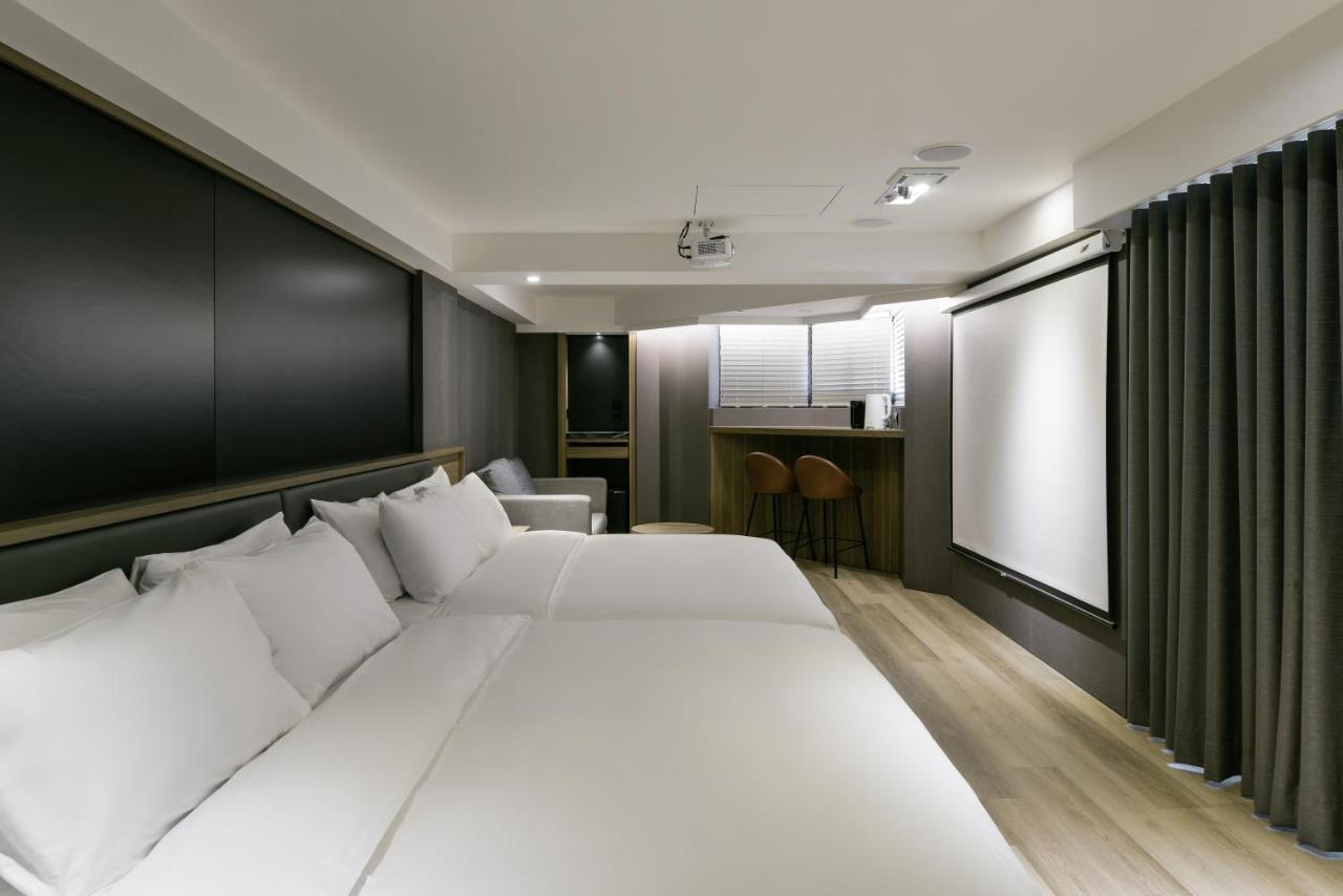 טאיצ'ונג Autumn Willow Hotel מראה חיצוני תמונה