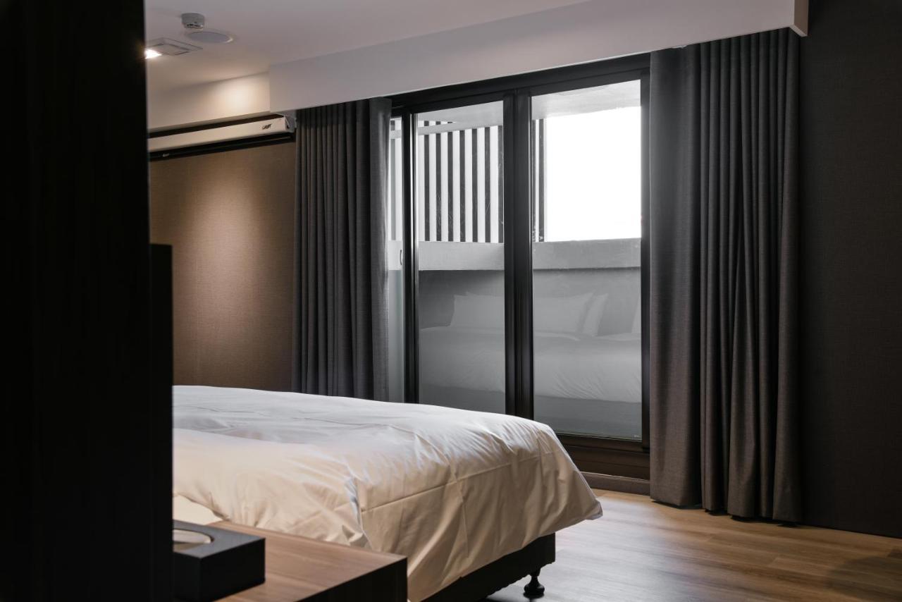 טאיצ'ונג Autumn Willow Hotel מראה חיצוני תמונה