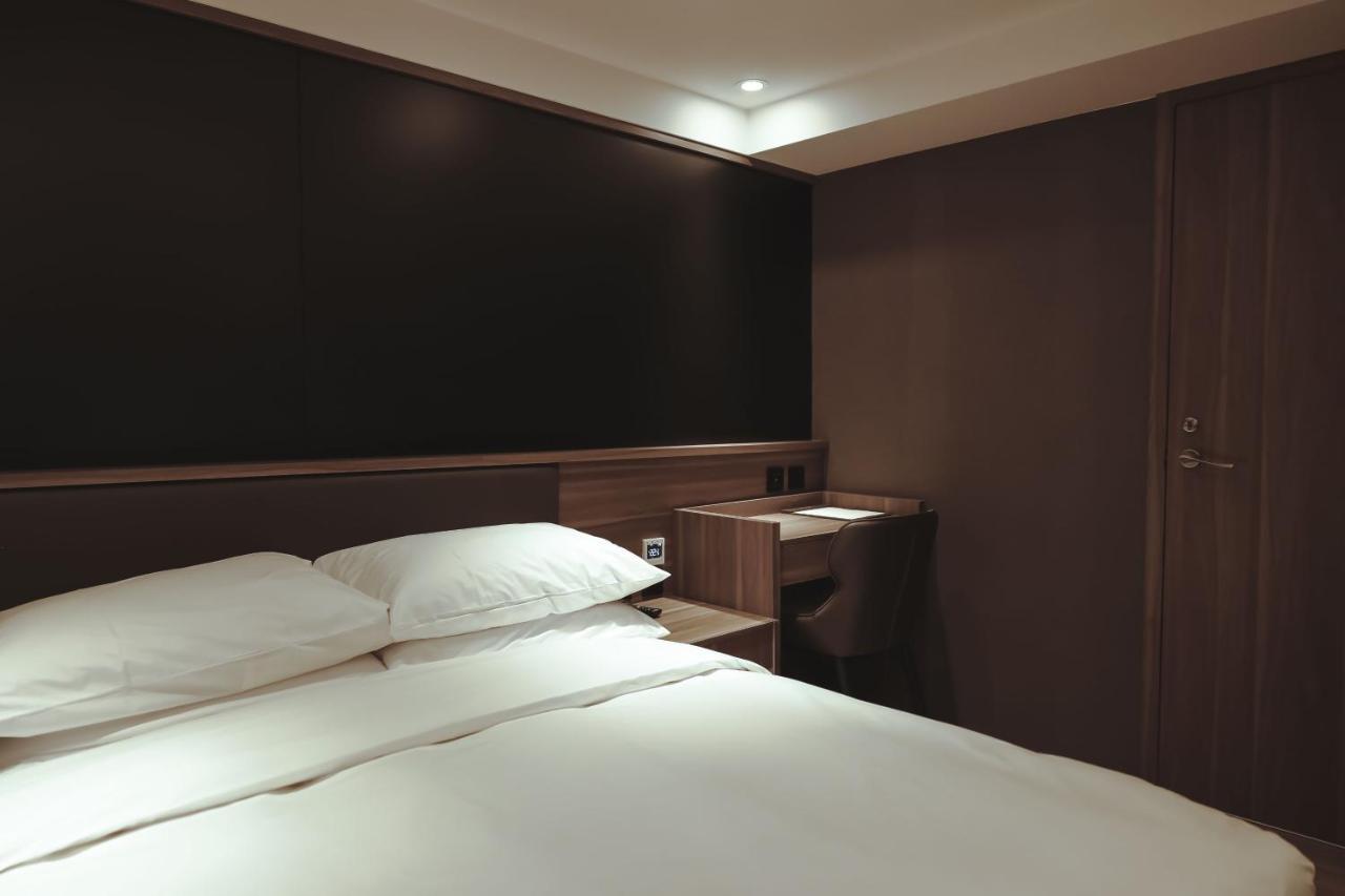 טאיצ'ונג Autumn Willow Hotel מראה חיצוני תמונה