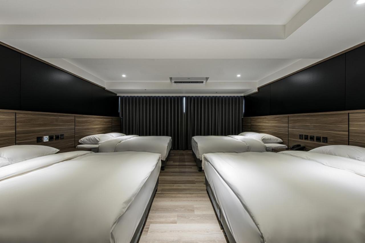 טאיצ'ונג Autumn Willow Hotel מראה חיצוני תמונה