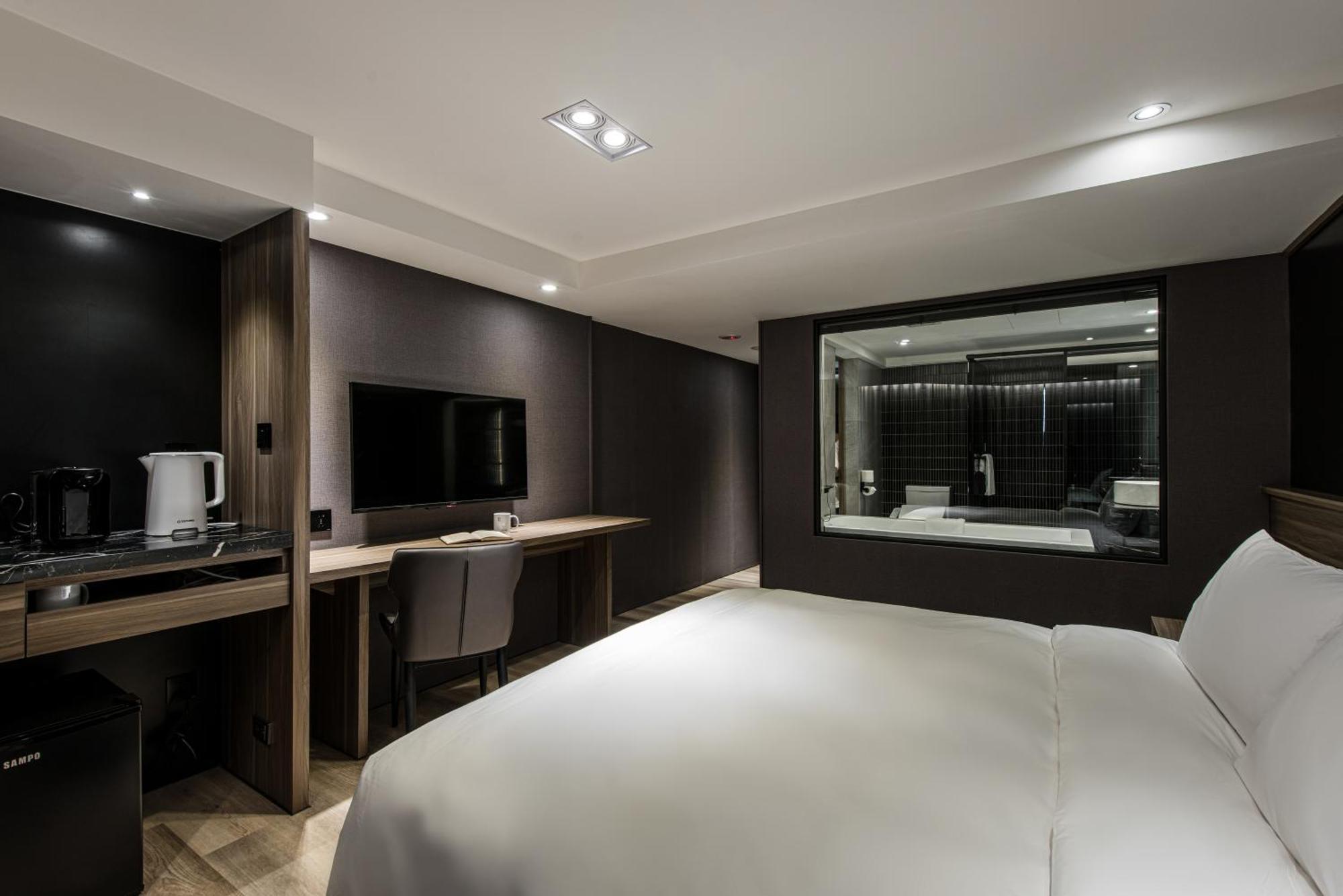 טאיצ'ונג Autumn Willow Hotel מראה חיצוני תמונה