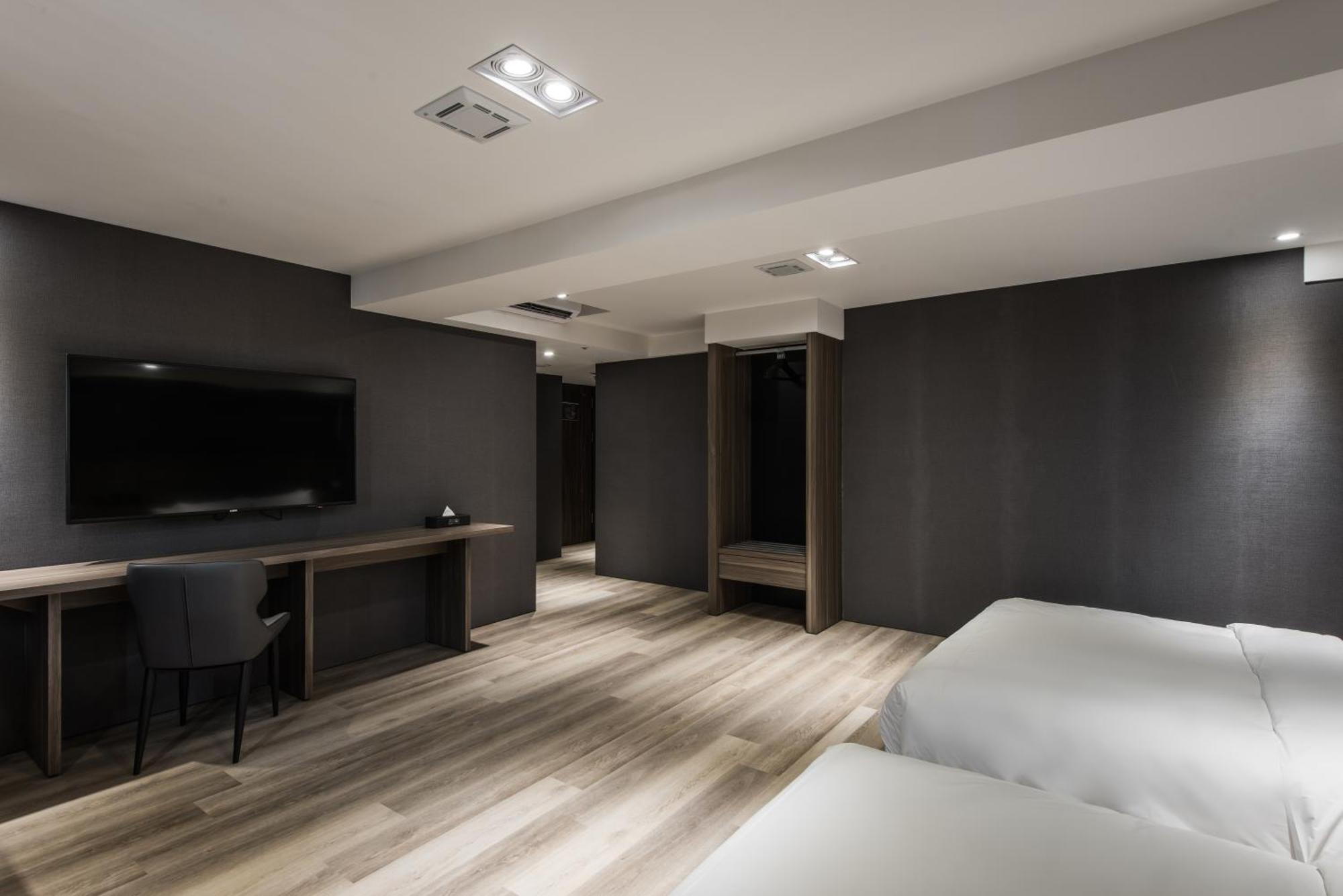 טאיצ'ונג Autumn Willow Hotel מראה חיצוני תמונה