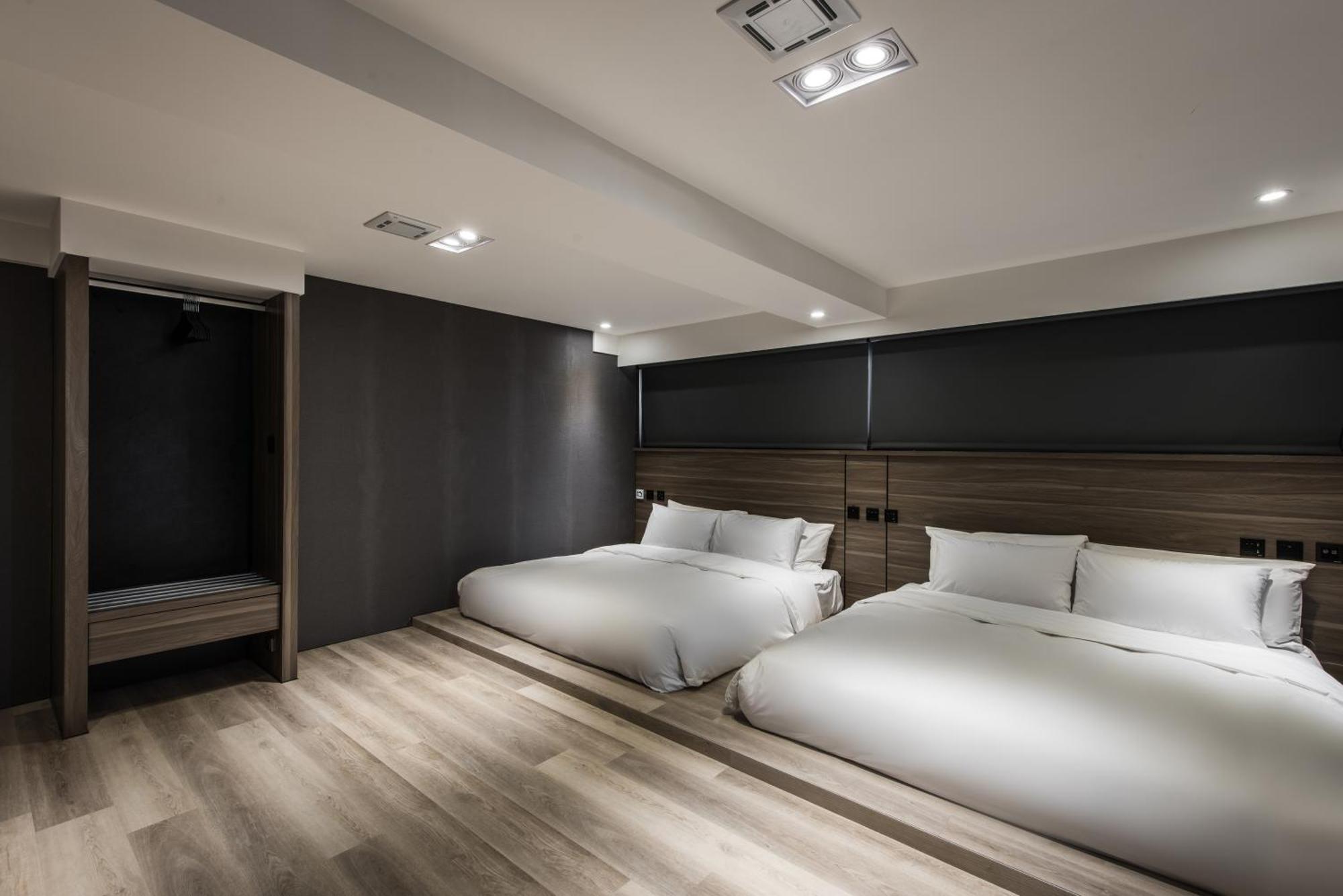 טאיצ'ונג Autumn Willow Hotel מראה חיצוני תמונה
